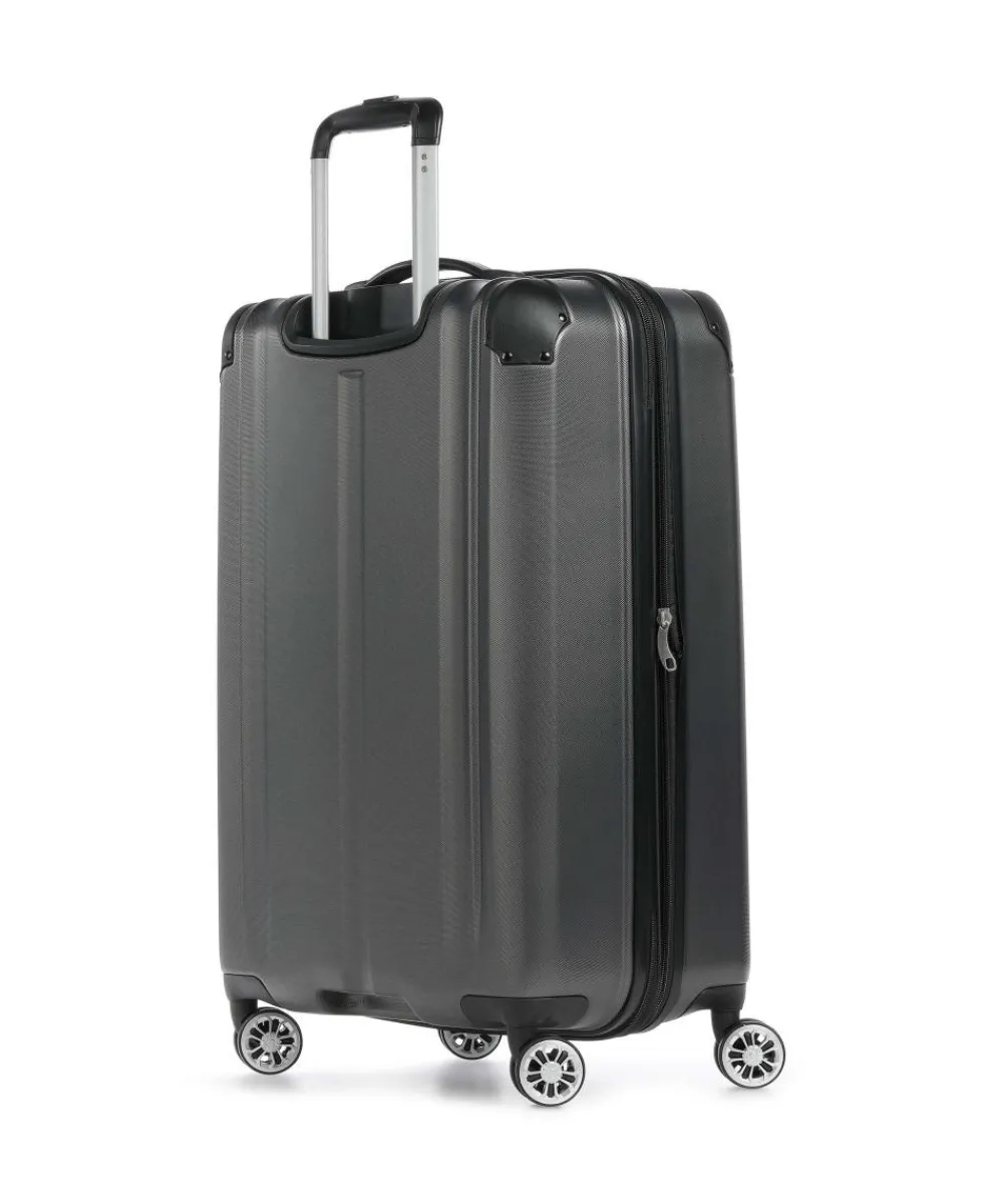 City Spinner (4 wheels) 68 cm Suitcases & Trolleys