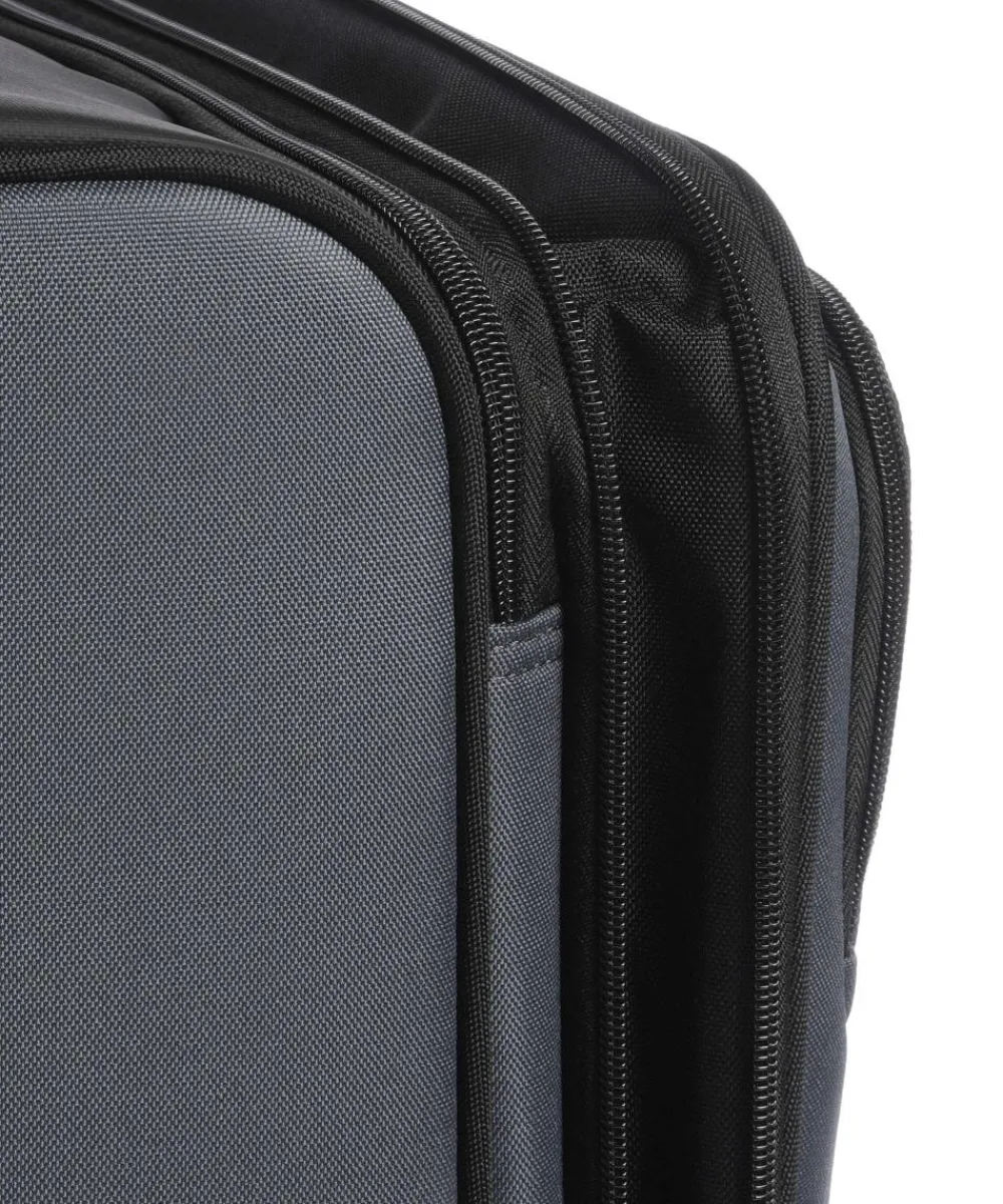 Clearance Daring Dash Spinner (4 wheels) 67 cm Suitcases & Trolleys