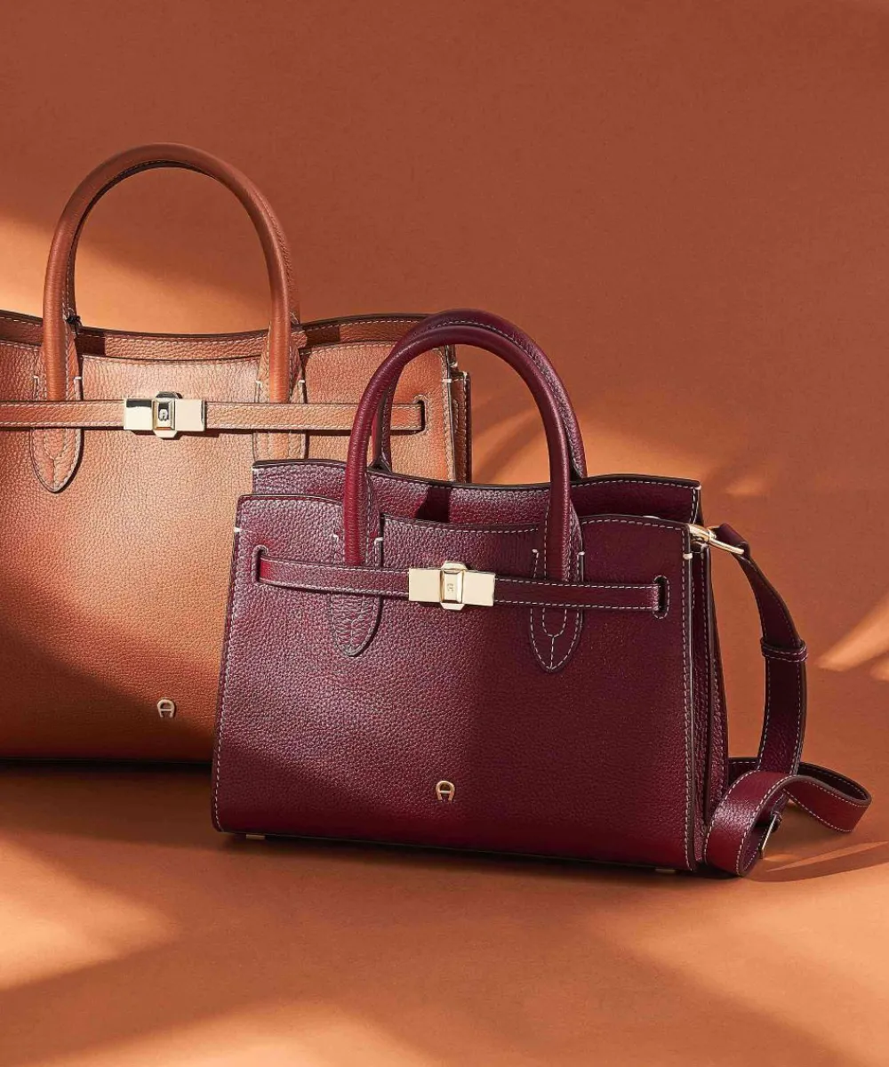 AIGNER Farah M Handbag grained cow leather dark red Clearance