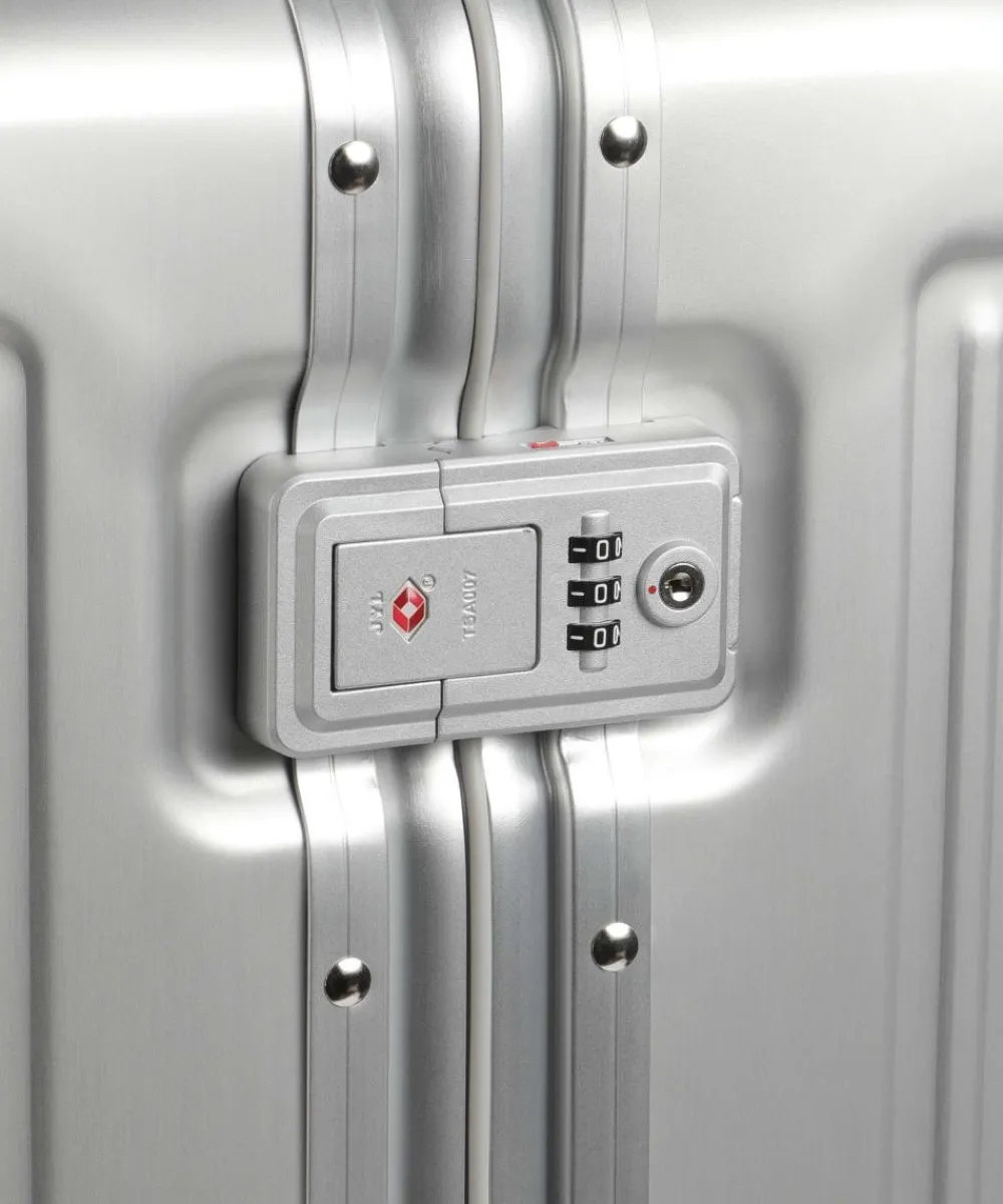 Best Next Spinner (4 wheels) 77 cm Suitcases & Trolleys