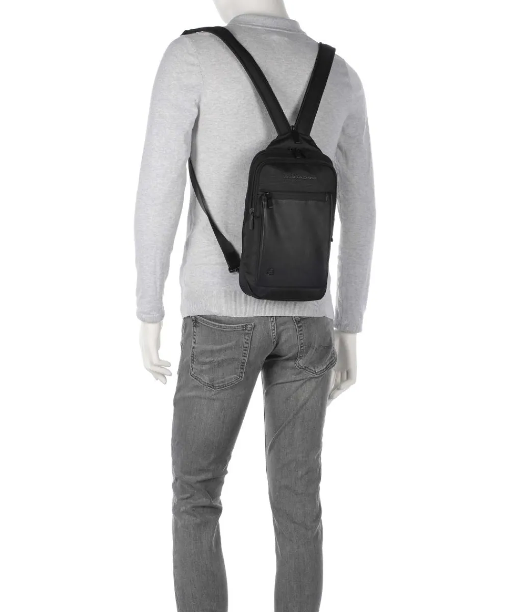 Piquadro S136 Sling bag nylon black Outlet