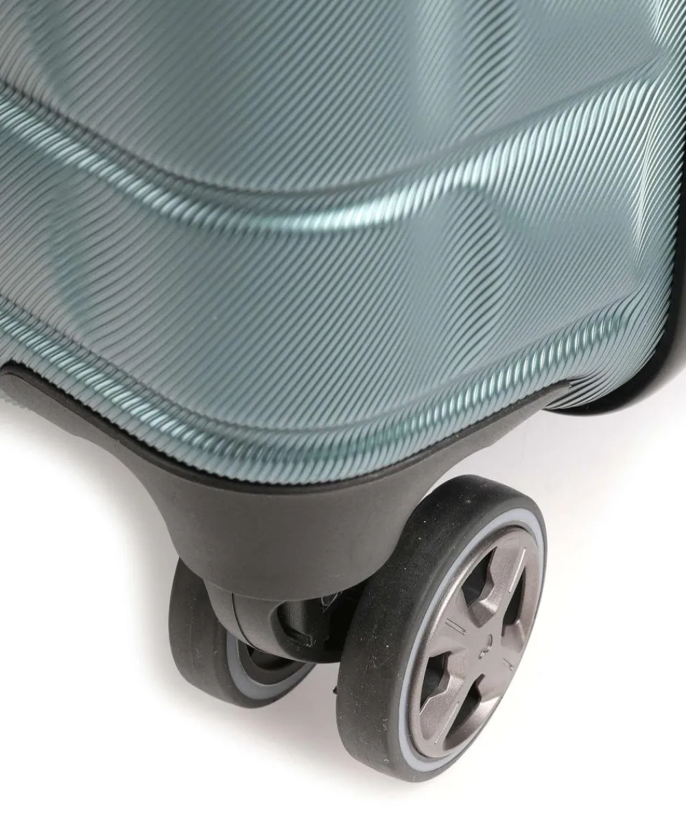 Shadow 5.0 Spinner (4 wheels) 55 cm Carry-On Luggage|Suitcases & Trolleys