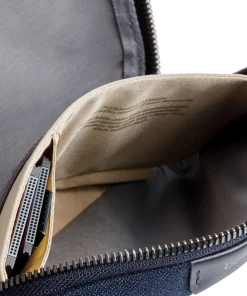 Bellroy Tech Compact Travel accessory 18 cm navy Online