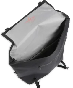 Vaude Urban Augsburg Briefcase 15″ recycled polyester black Hot