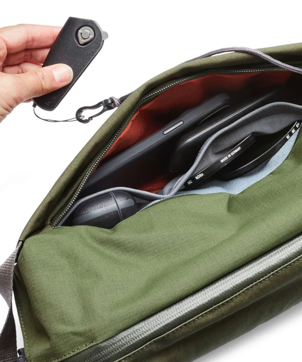 Bellroy Venture 10L Camera Sling bag recycled nylon green New