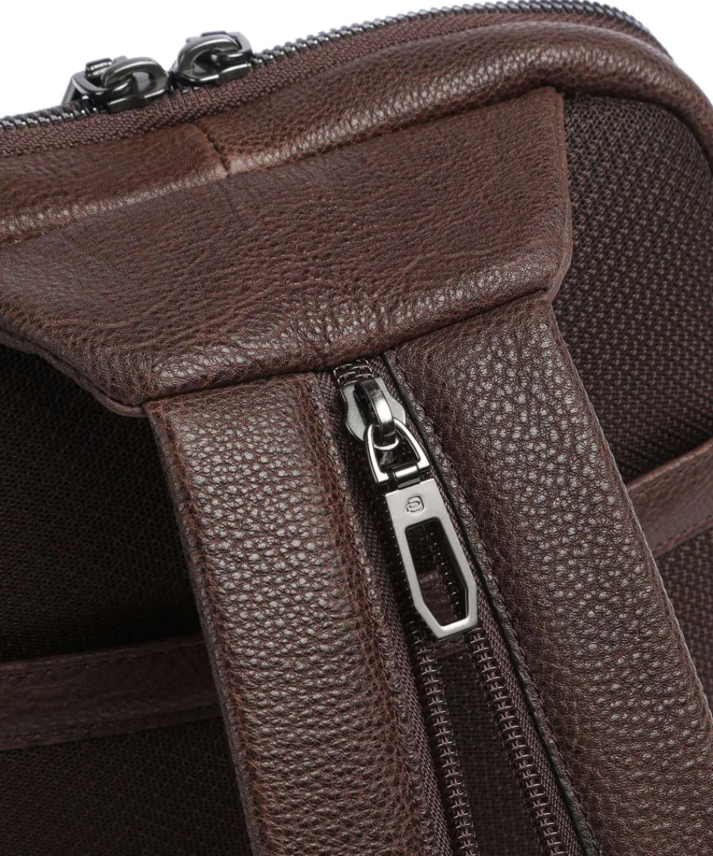 Piquadro Wollem Sling bag 10″ grained cow leather dark brown Clearance