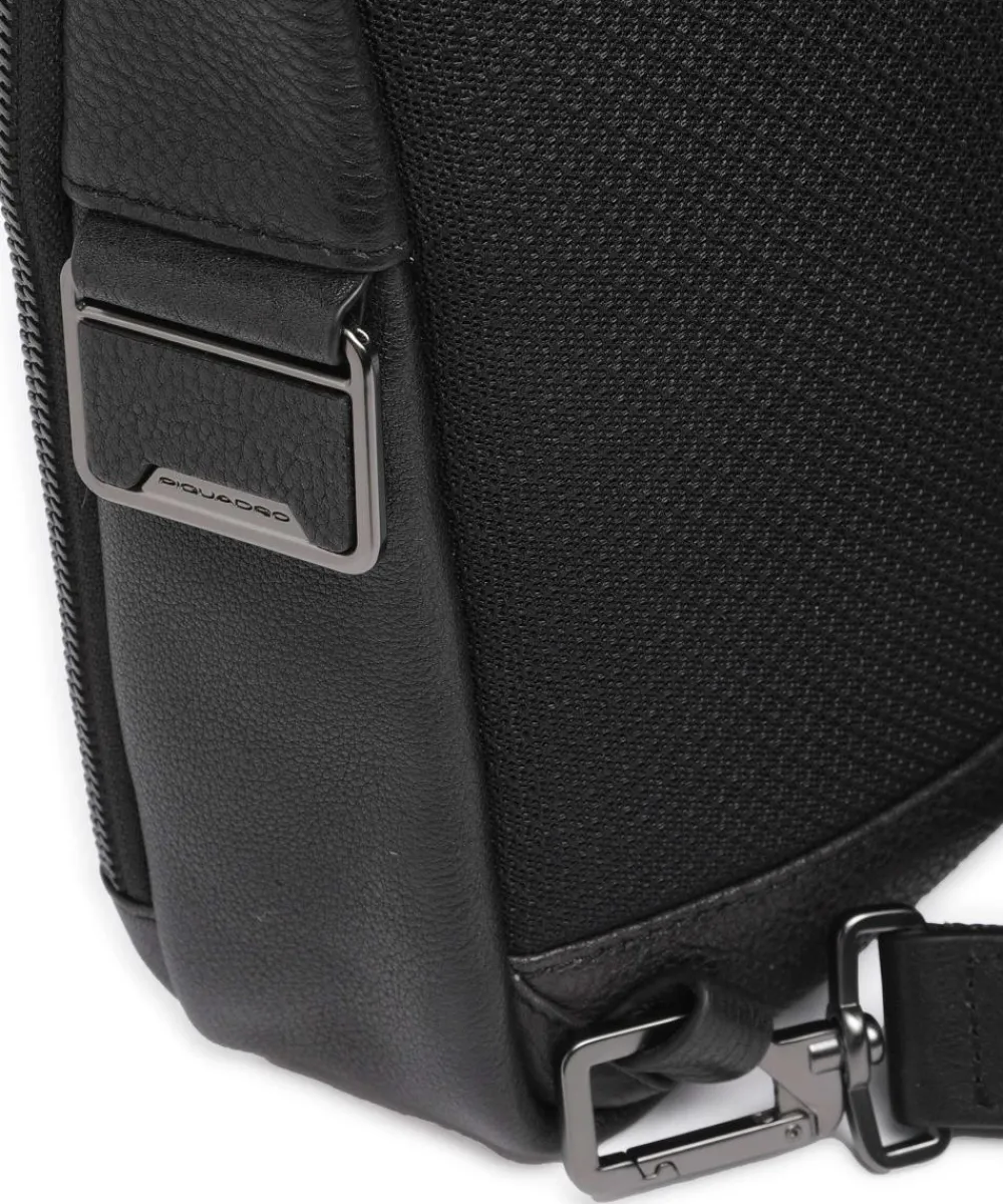 Piquadro Wollem Sling bag 10″ grained cow leather black Sale